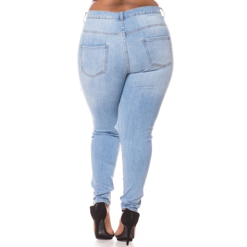 1x-3x New SEXY STREET PLUS LIGHT DENIM JEANS - Picture 5 of 9